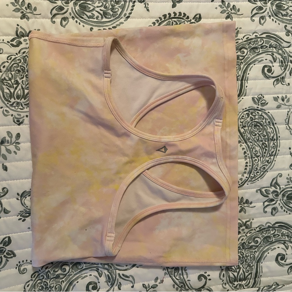 Ivivva (girls lululemon) tank top